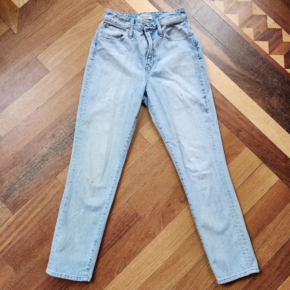 Madewell Light Wash "The Curvy Perfect Vintage Jean" Size 23